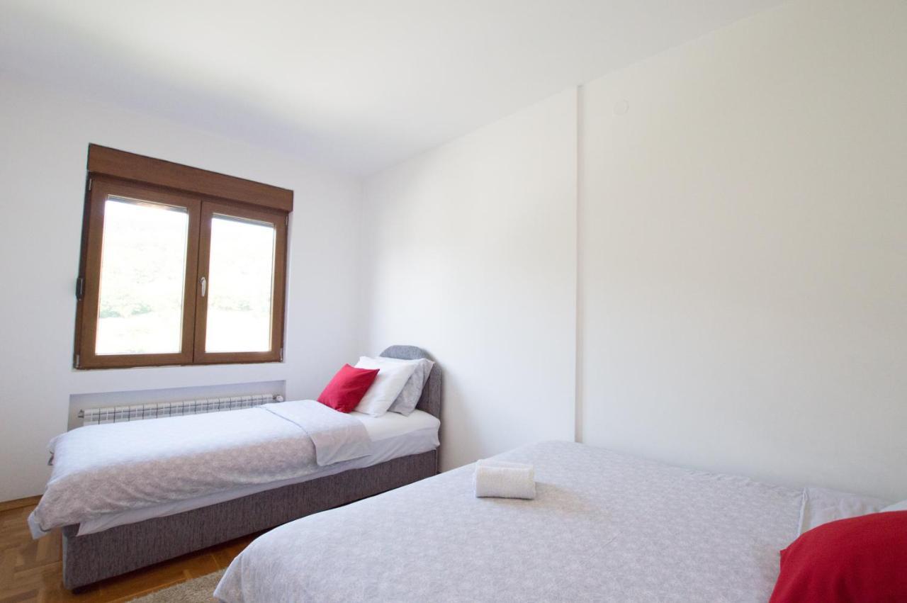 Apartment Holiday Kolašin Exterior foto